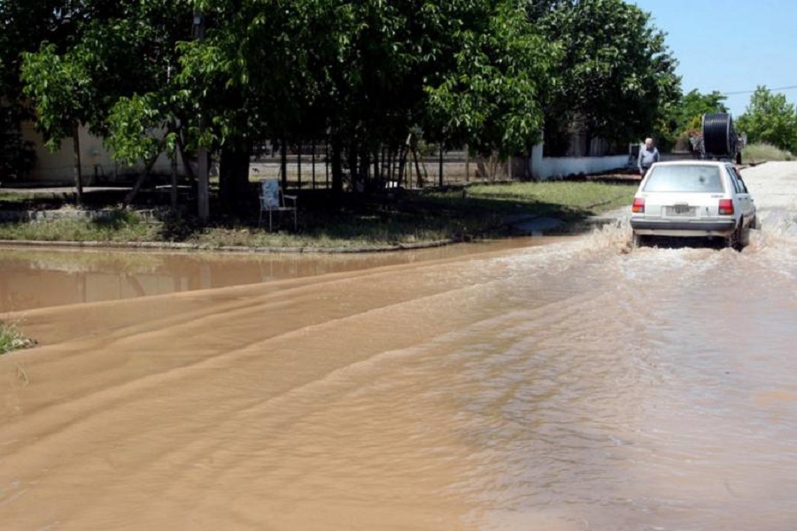 Καιρός – meteo: Έρχονται βροχές και καταιγίδες – Που θα πέσουν – «Τρελά» μελτέμια στο Αιγαίο!