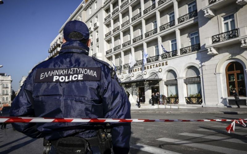 Επέτειος Πολυτεχνείου: «Φρούριο» η Αθήνα – 5.000 αστυνομικοί, drones και ελικόπτερα