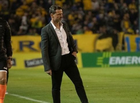 Ανω – κάτω η Ροζάριο μετά την πώληση του Λοβέρα στον Ολυμπιακό!