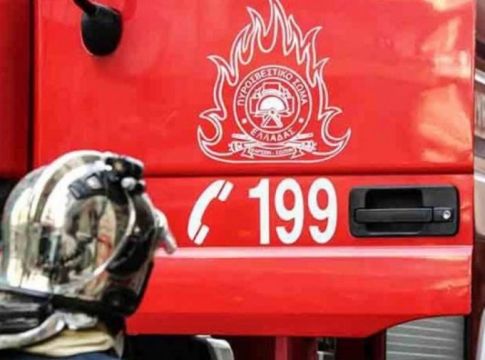 Φωτιά σε σουβλατζίδικο στο κέντρο της Αθήνας