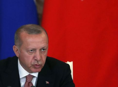 Νέες απειλές Ερντογάν κατά της ΕΕ για τους πρόσφυγες