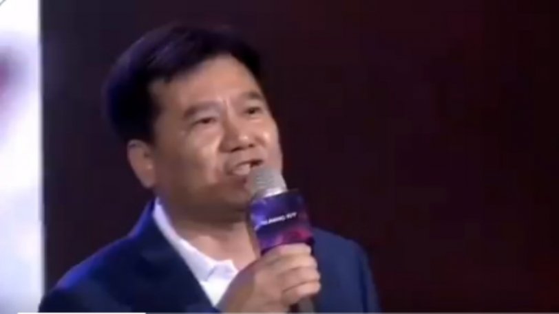 Το’ριξε στο τραγούδι ο ιδιοκτήτης της Ίντερ (vid)