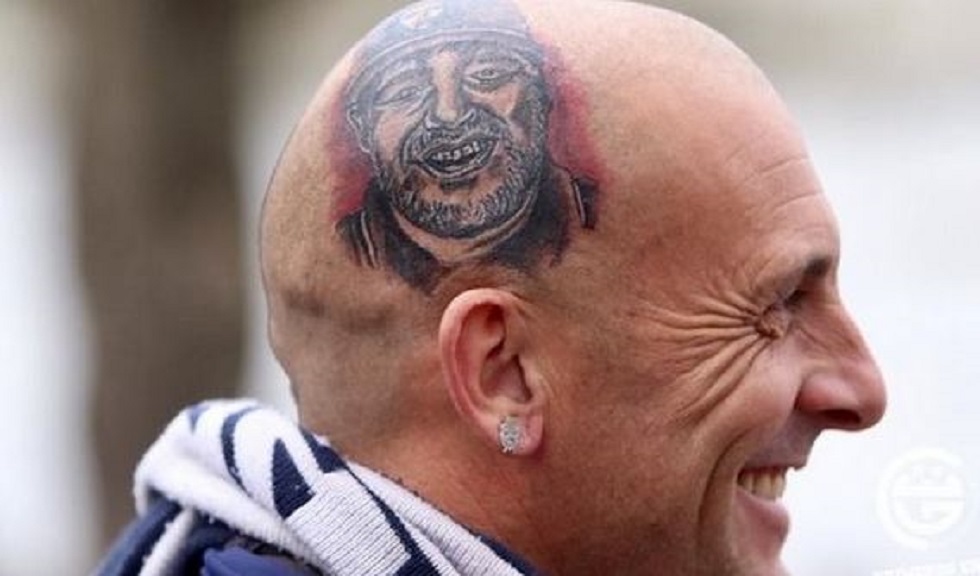 Οπαδός της Χιμνάσια έκανε τατουάζ τον Μαραντόνα στο κεφάλι (vid)