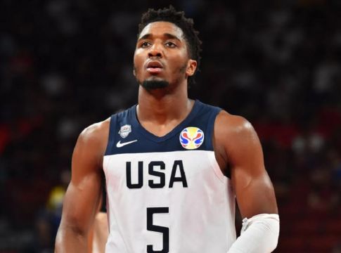 Αιχμηρός Μίτσελ: «Όποιος δεν θέλει να είναι εδώ, δεν είναι εδώ»