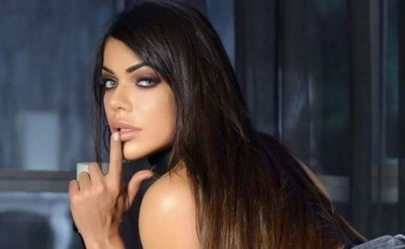Γιόρτασε προκαταβολικά τις νίκες του Μέσι η Σούζι Κορτέζ (pics)
