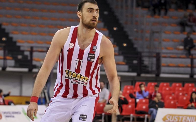 Ολυμπιακός: Και Μιλουτίνοφ και Μπόλντγουιν για το Gomelsky Cup