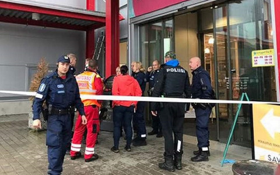 Επίθεση με σπαθί σε mall της Φινλανδίας- Ένας νεκρός και δέκα τραυματίες