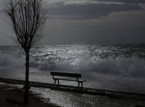 Καιρός: Αλλαγή σκηνικού με βροχές και καταιγίδες