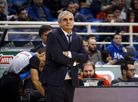 Πεδουλάκης: «Η Εφές είναι ομάδα με όλη τη σημασία της λέξης»