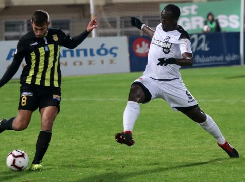 Αποκάλυψη: Πάει πλατεία ο Μαζουλουξής