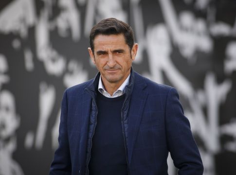 Στα Εμιράτα ο Χιμένεθ