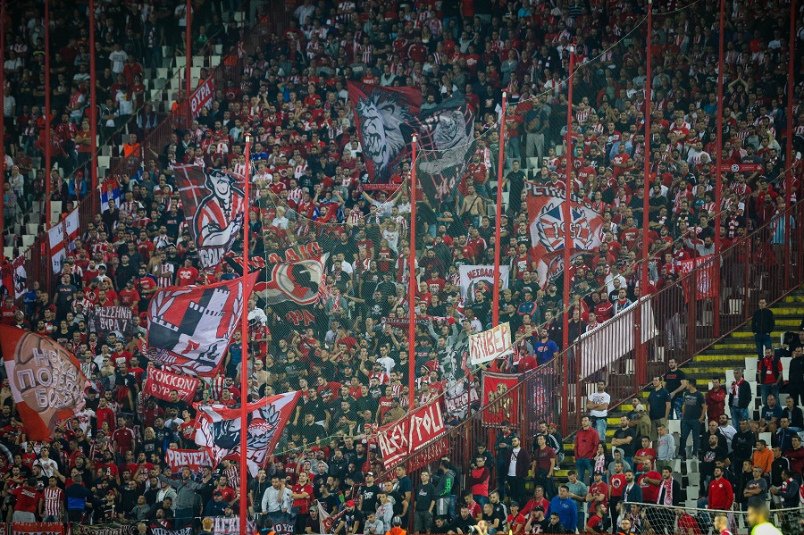 Το «ευχαριστώ» του Ολυμπιακού στον κόσμο του (pic)