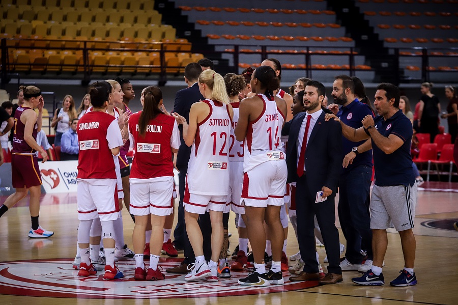 Στο βοηθητικό του ΣΕΦ οι γυναίκες του Ολυμπιακού