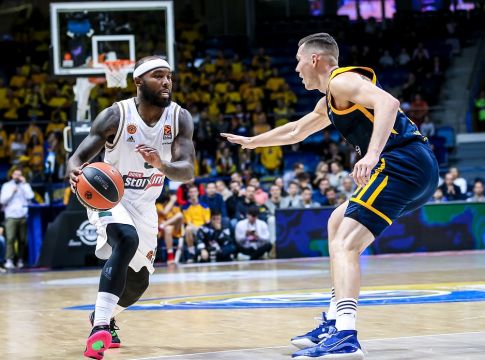 Έφτασε τους 1.000 πόντους στη Euroleague ο Ράις (vid)