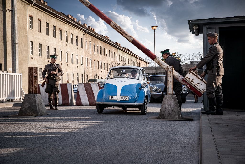 Πώς ένα BMW Isetta μετατράπηκε σε όχημα διαφυγής