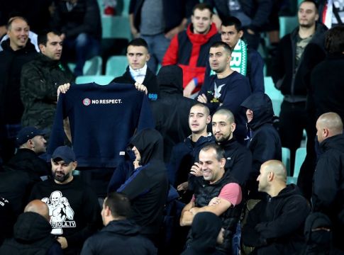 UEFA: Ξεκινάει πειθαρχική έρευνα για Βουλγαρία και Τουρκία