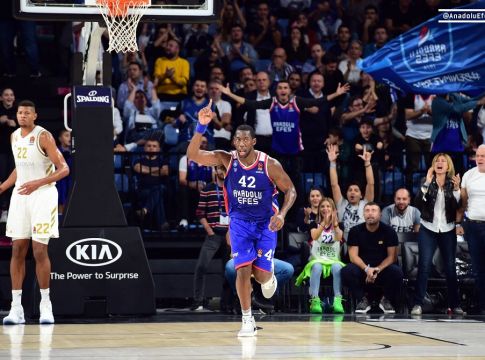 Εφές Ανατολού- Ρεάλ Μαδρίτης 76-60 (pics)