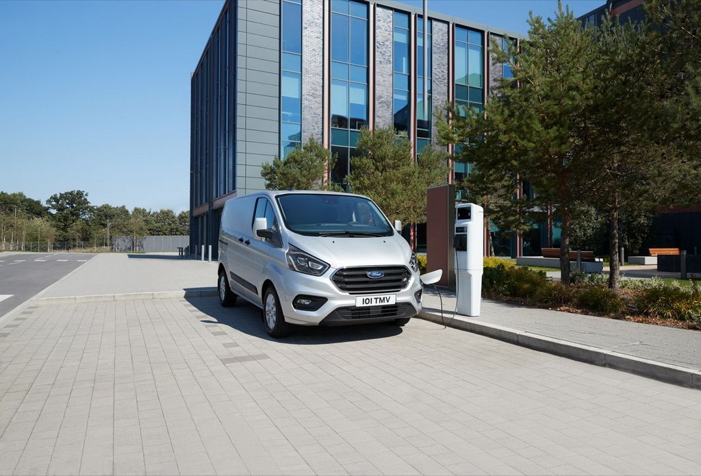 Ford Transit Custom Plug-In Hybrid