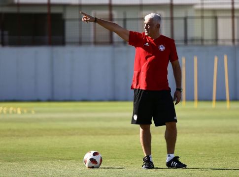 Νικοπολίδης: «Χαίρομαι που είμαι και πάλι στον Ολυμπιακό, να θέσουμε σωστές βάσεις για τα παιδιά»