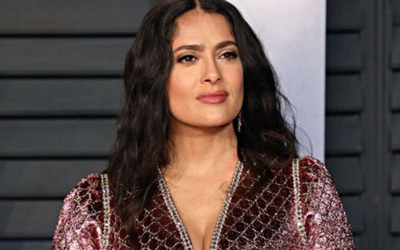 Η Salma Hayek ποζάρει γυμνή και ευχαριστεί 12 εκατομμύρια followers (pic)
