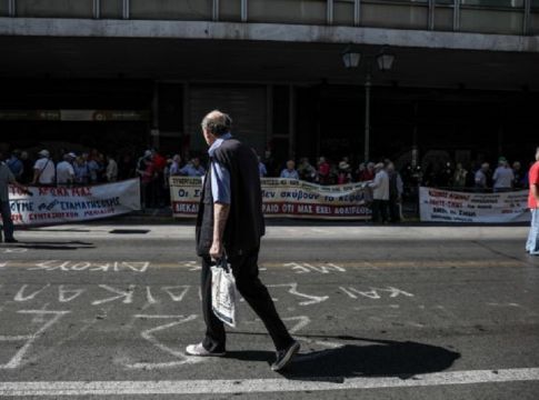 Συντάξεις : Σαρωτικές αλλαγές σε επικουρικές και νέες κύριες