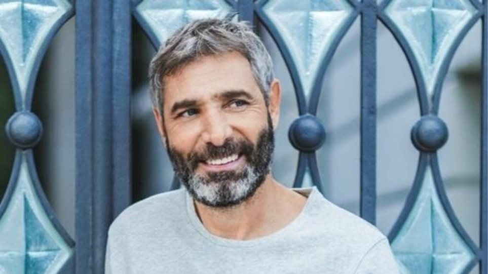 Θοδωρής Αθερίδης: Η φωτογραφία με τον εγγονό του και το σχόλιο της Σμαράγδας Καρύδη