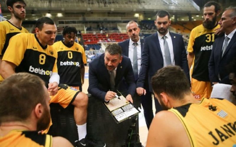 Μενουδάκος: «Ο Ήφαιστος διαθέτει εμπειρία, να διασπάσουμε την άμυνά του και να πάρουμε τη νίκη»