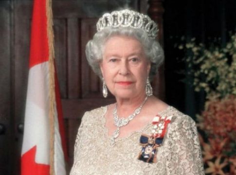 Βασίλισσα Ελισάβετ: Αυτή είναι η αμύθητη περιουσία της – Δείτε πόσα χρήματα έχει