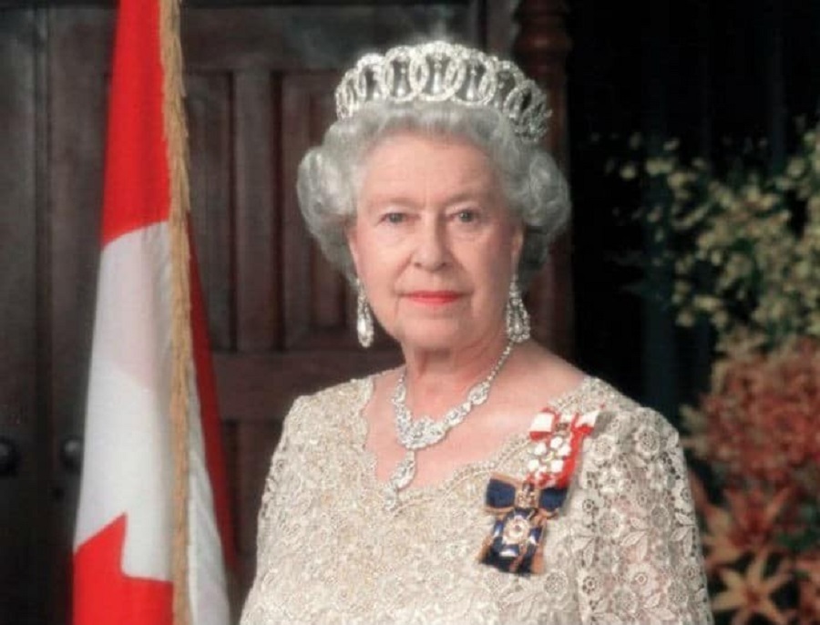 Βασίλισσα Ελισάβετ: Αυτή είναι η αμύθητη περιουσία της – Δείτε πόσα χρήματα έχει