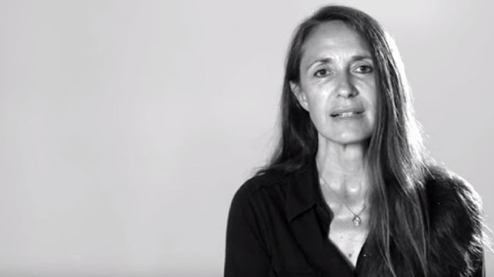 «Ήμουν σκλάβα του σεξ για την ελίτ της Ευρώπης από 6 χρονών» (vid)