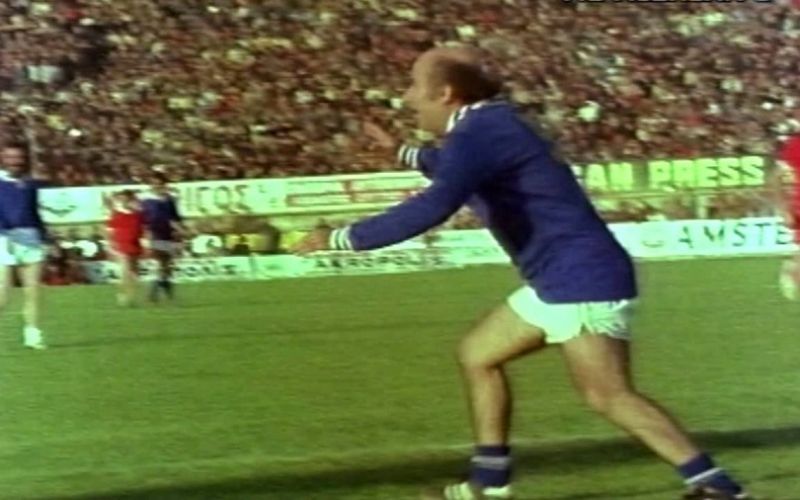 Ο Βέγγος… ποδοσφαιριστής και σκόρερ (vid)
