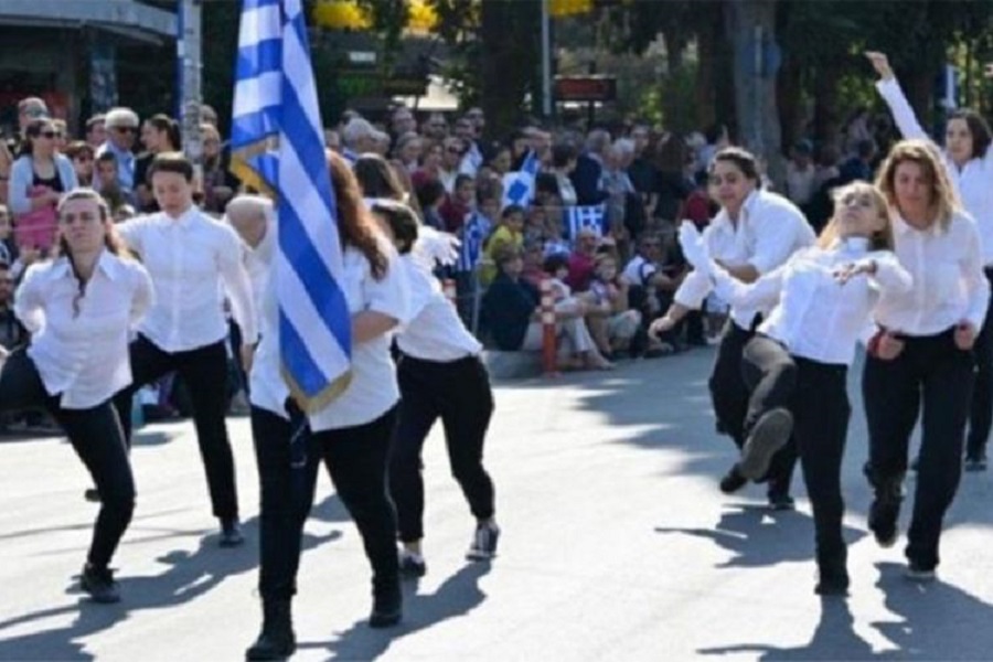 Νέα Φιλαδέλφεια : Συνεχίζεται ο «πόλεμος» των χρηστών για το «silly walk»