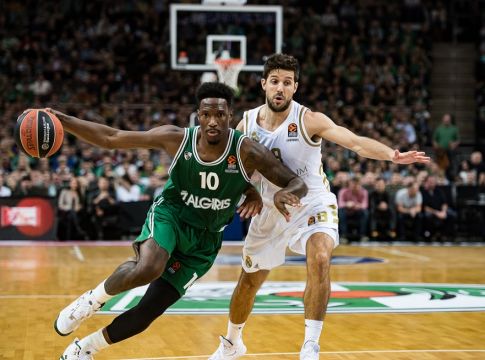 Ζαλγκίρις: Έγραψε ιστορία στη Euroleague! (vid)