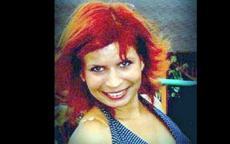 Καθηγήτρια μαθηματικών παραιτήθηκε γιατί μοιάζει με πορνοστάρ!