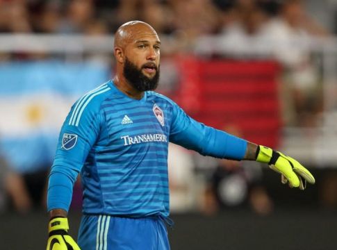 Αποσύρθηκε ο Τιμ Χάουαρντ (vid)