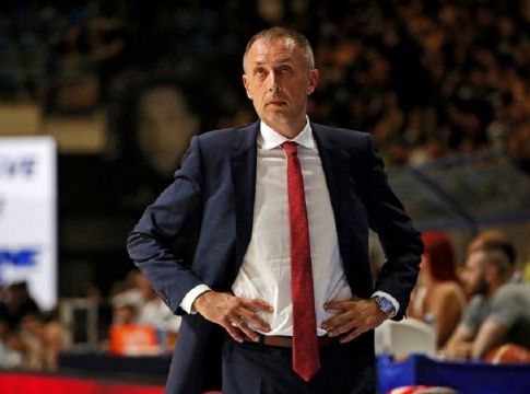 Τόμιτς: «Έπεσε ο πήχης στον Ολυμπιακό, δεν βλέπω μεγάλη πίεση για τίτλους»