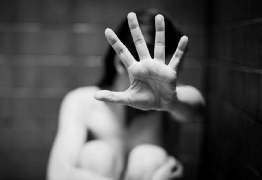 Ρόδος : Ομαδικός βιασμός 19χρονης με αναπηρία – Στο εδώλιο κατηγορούμενος για την υπόθεση Τοπαλούδη