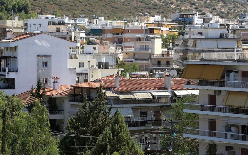 Ποιοι κινδυνεύουν να βρεθούν εκτός νόμου Κατσέλη