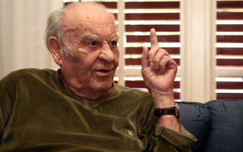 ΑΕΚ: Τίμησε την μνήμη του Νίκου Μήλα πριν το τζάμπολ με Κολοσσό (vid)