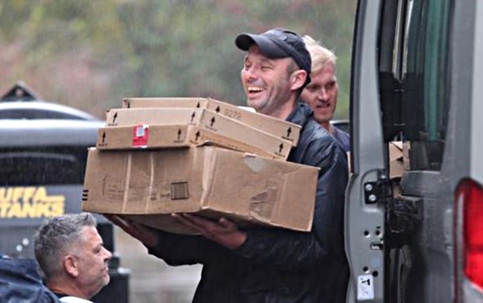 Νότιγχαμ Φόρεστ: Μοίρασε 3000 πακέτα φαγητού σε άστεγους (pics)