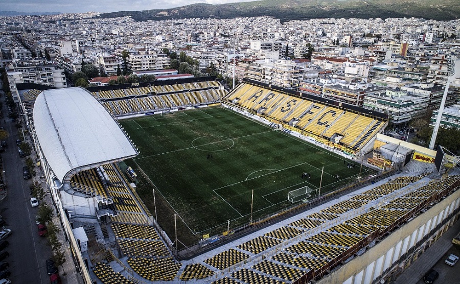 Με το νυφικό στο Κλεάνθης Βικελίδης (pic)