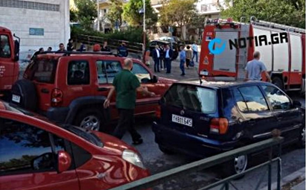 Τραγικό ατύχημα στην Ηλιούπολη: Οδηγός καταπλακώθηκε από το φορτηγό του έξω από σουπερμάρκετ (pics)