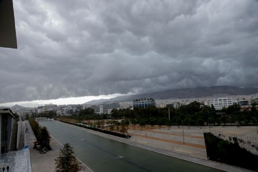 Έκτακτο δελτίο επιδείνωσης καιρού – Που θα χτυπήσουν βροχές και καταιγίδες