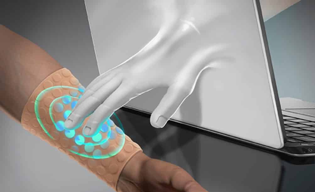 Άγγιγμα εξ αποστάσεως μέσω… διαδικτύου με το πρώτο συνθετικό δέρμα εικονικής πραγματικότητας! (vids)