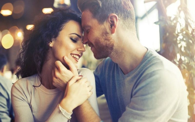 Δοκιμάσαμε όλα τα dating sites και καταλήξαμε σε αυτά τα 4! (pics)