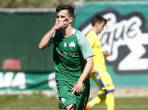 Θεοχάρης: «Ο Παναθηναϊκός μπορεί να μπει στα play off»