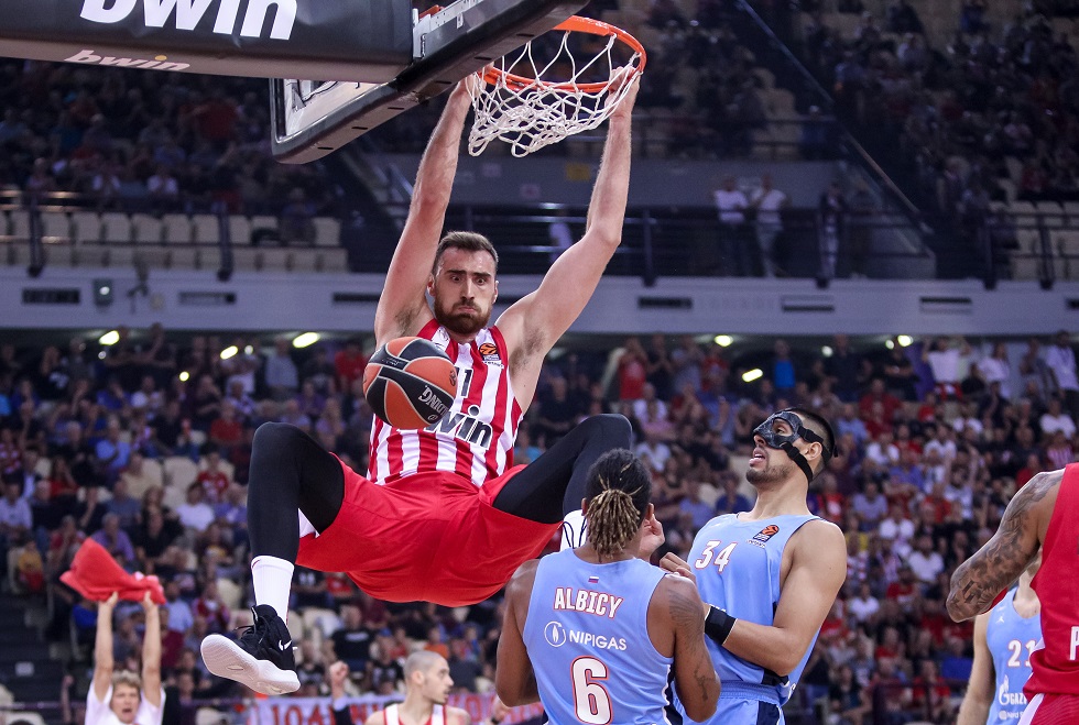 Ο Μιλουτίνοφ έφτασε τους 1000 πόντους στην Euroleague (pic)