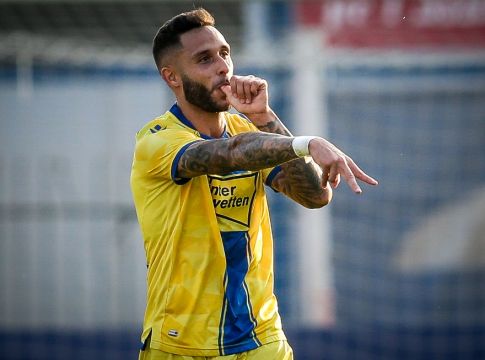 Αστέρας: Με Μαρκ Φερνάντεθ στο Κλεάνθης Βικελίδης