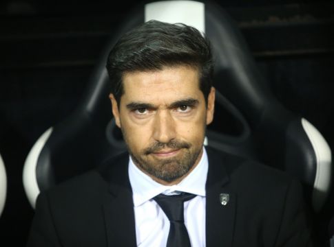 Φερέιρα: «Πολύ καλά οργανωμένος ο ΟΦΗ, θα αποφασίσουμε το καλύτερο για τον Βιεϊρίνια» (vid)