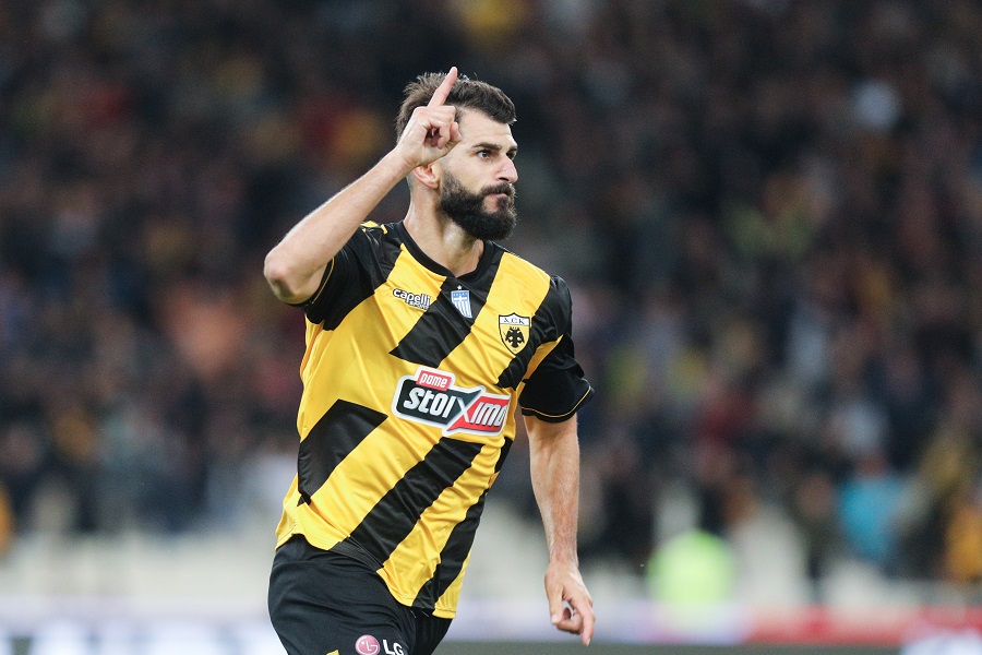 AEK: Ο Ολιβέιρα έδειξε τον δρόμο